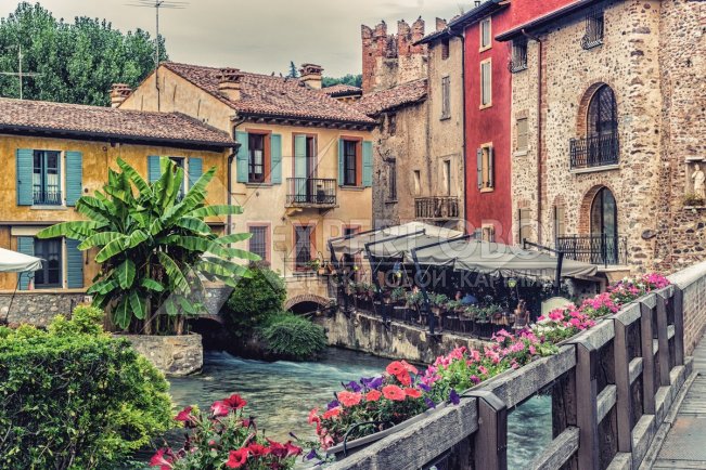 Улочки и дворики 103981